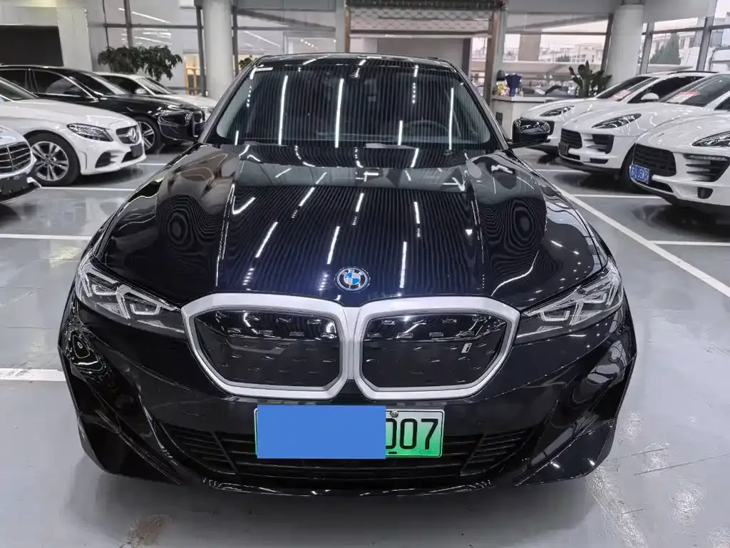 BMW i3 2022 из CN, фото 2
