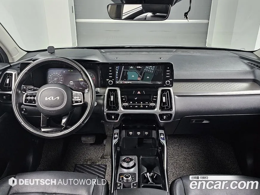 Kia Sorento — фото 7