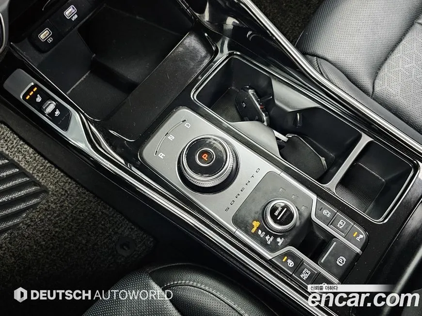 Kia Sorento — фото 9