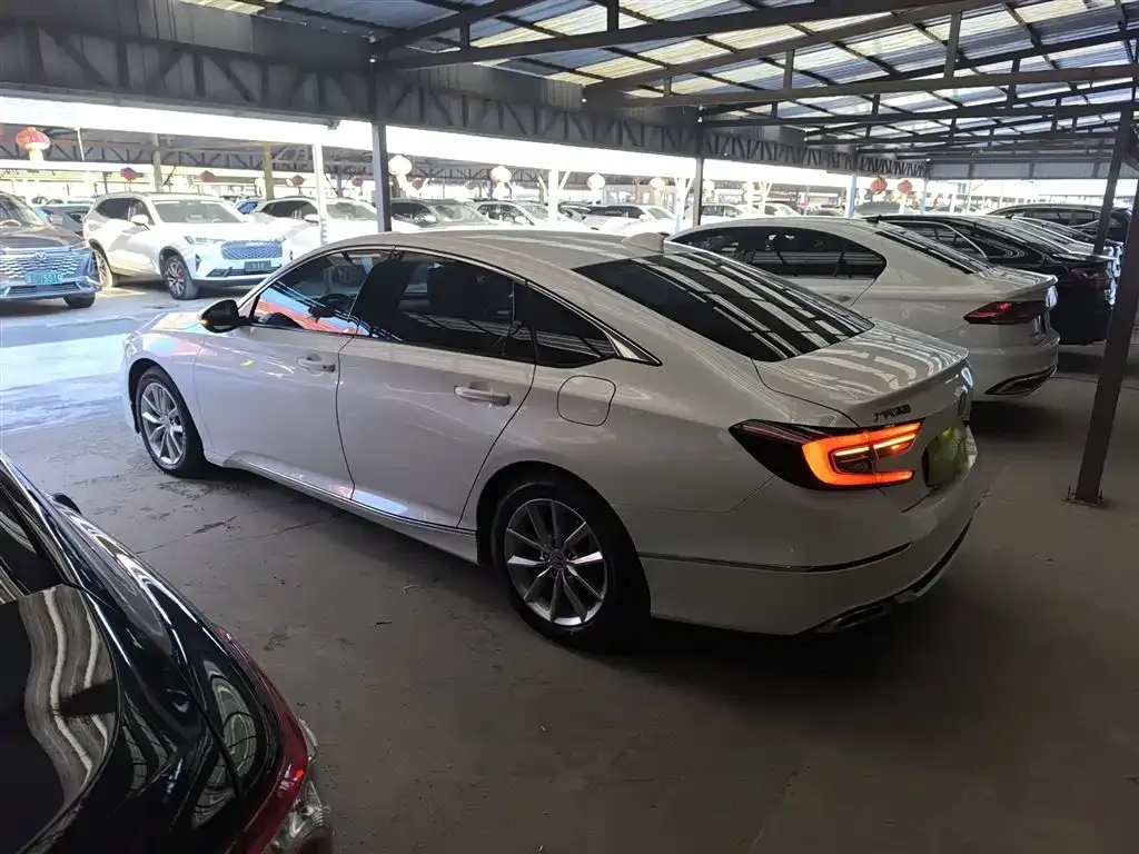 Honda Accord 2022 из CN, фото 5