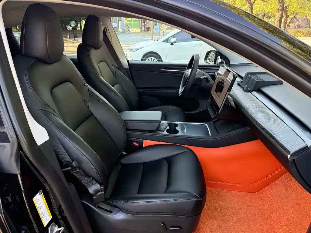Tesla Model Y 2022 из CN, фото 9