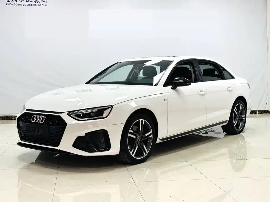 Audi A4L 2023 из CN, фото 1