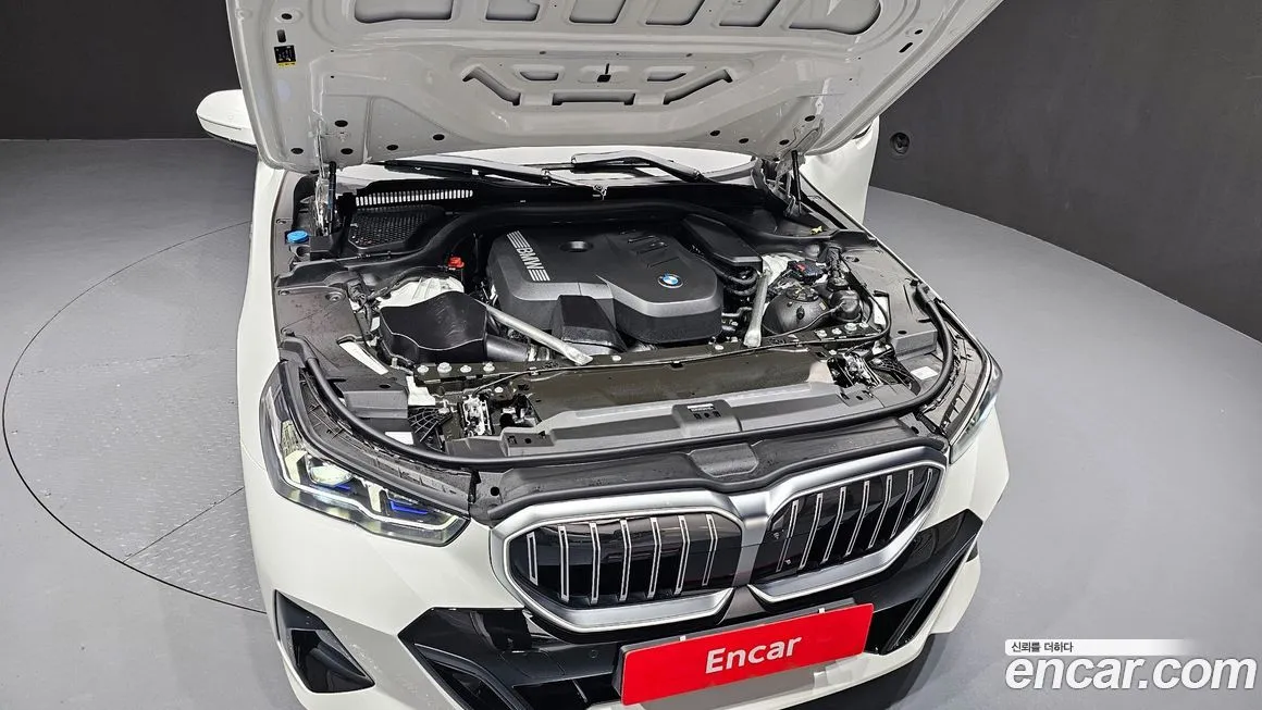 BMW 5-Series 2025 из KR, фото 6