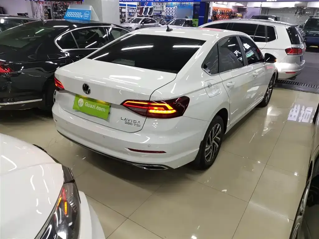 Volkswagen Lavida 2022 из CN, фото 7