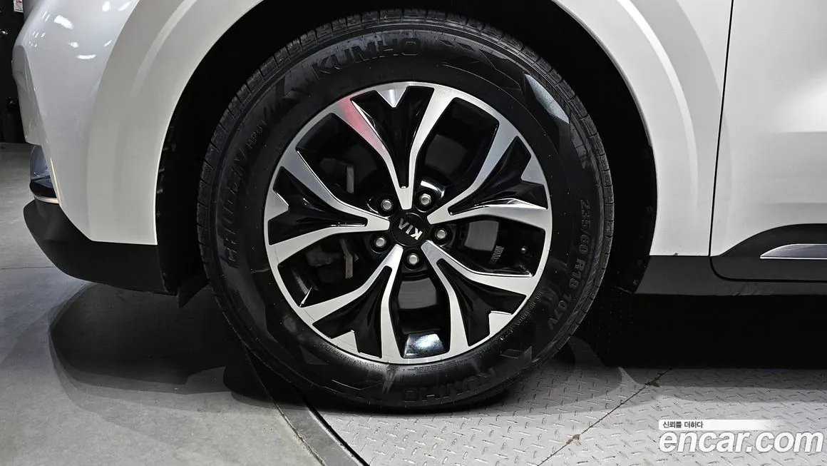 Kia Carnival 2021 из KR, фото 5