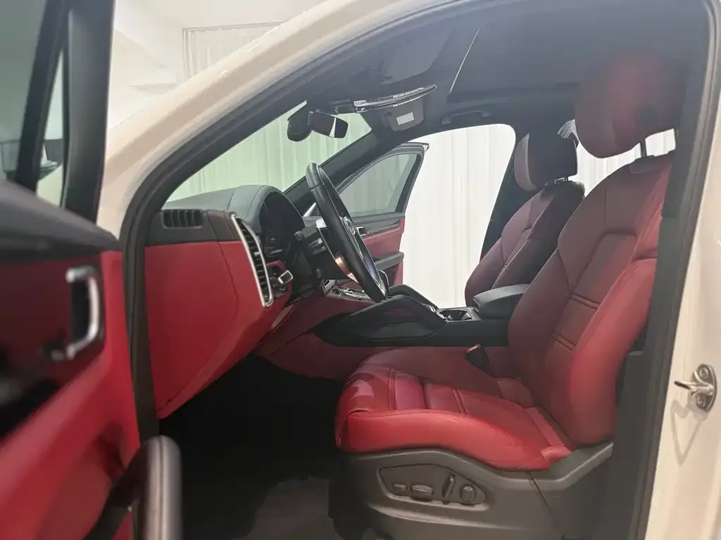 Porsche Cayenne Hybrid 2022 из CN, фото 9