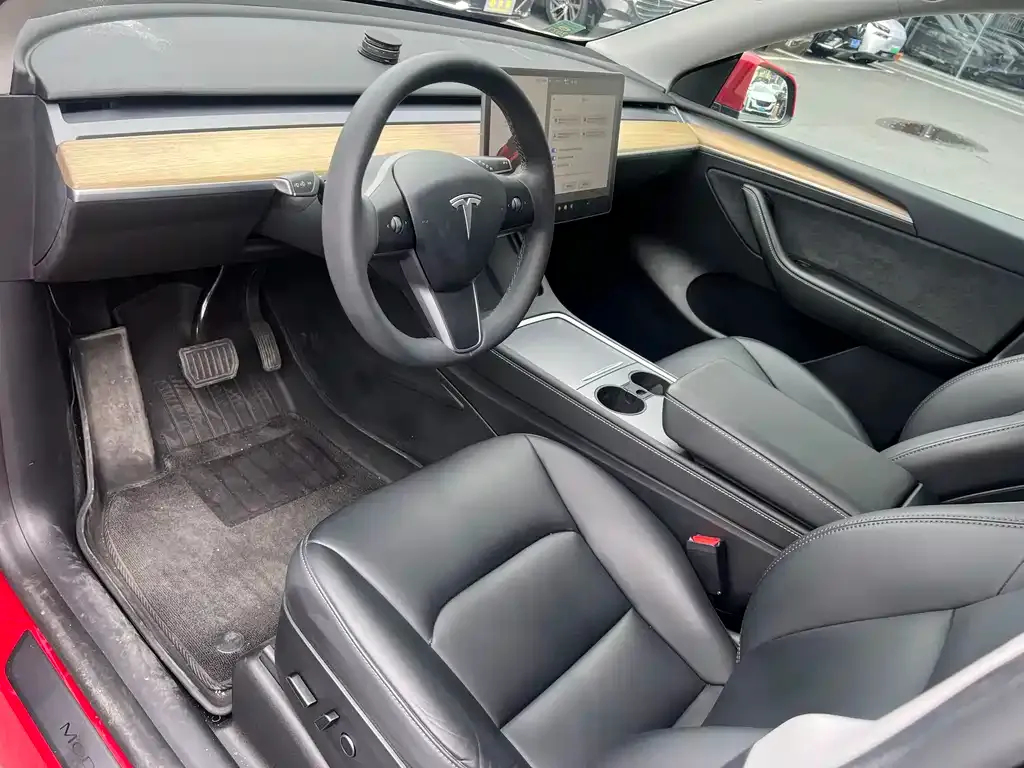 Tesla Model Y 2023 из CN, фото 10