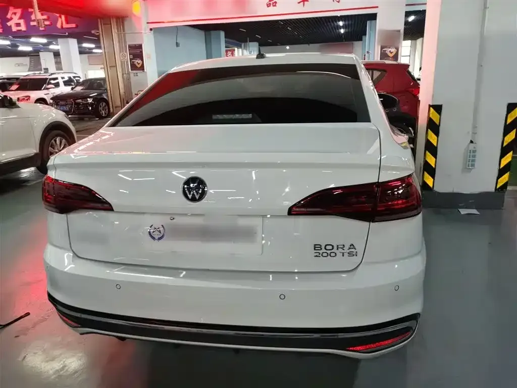 Volkswagen Bora 2023 из CN, фото 6