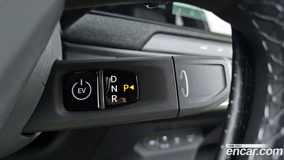 Kia EV3 — фото 9