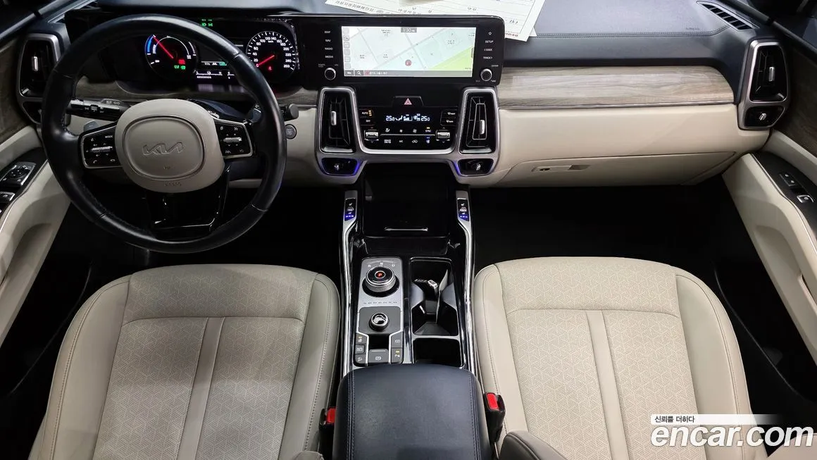 Kia Sorento — фото 7