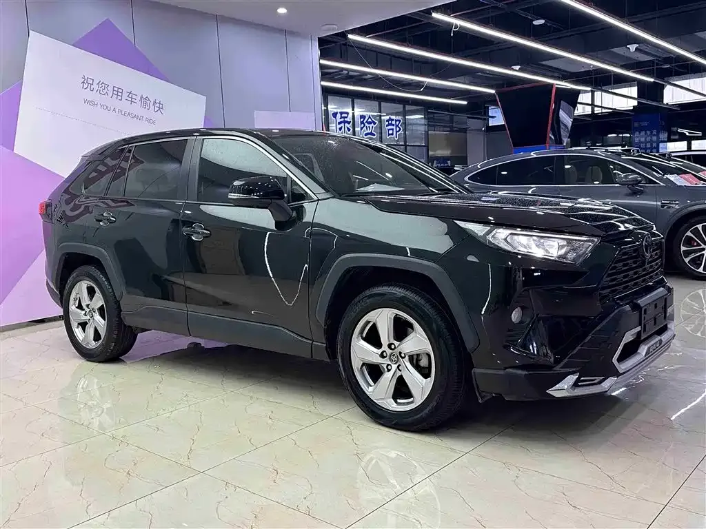 Toyota RAV4 2021 из CN, фото 3