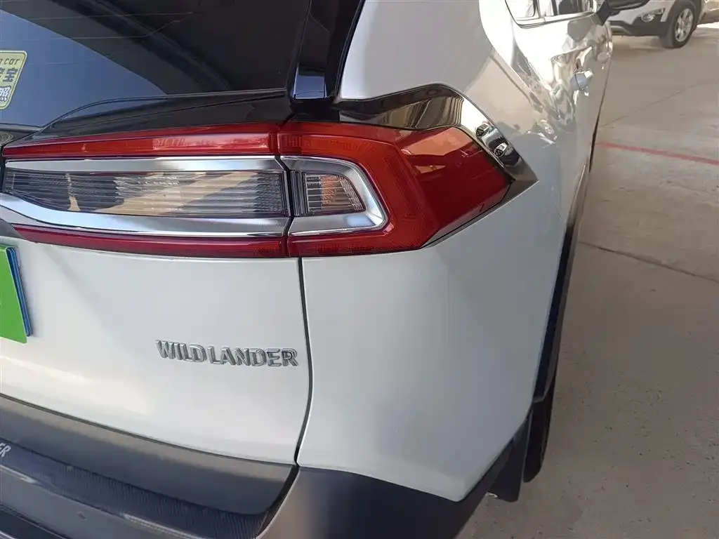 Toyota Wildlander 2021 из CN, фото 8