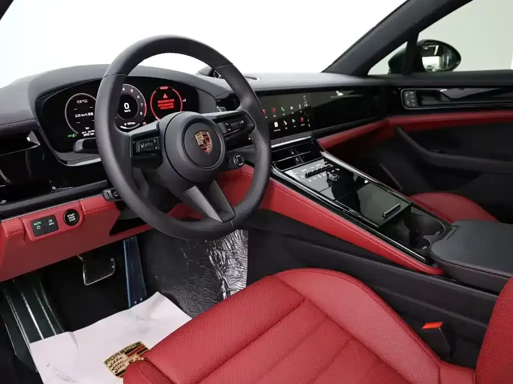 Porsche Panamera 2025 из CN, фото 4