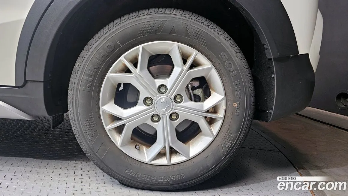 KG Mobility (Ssangyong) TIBOLI 2024 из KR, фото 5