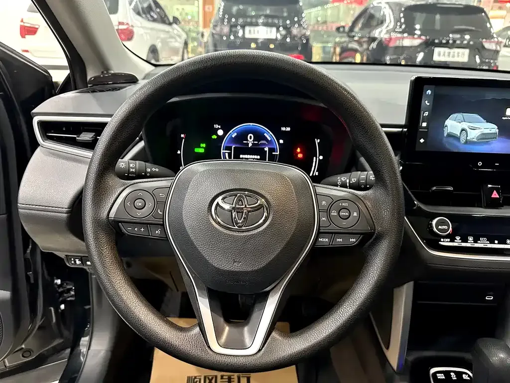 Toyota Frontlander 2023 из CN, фото 7