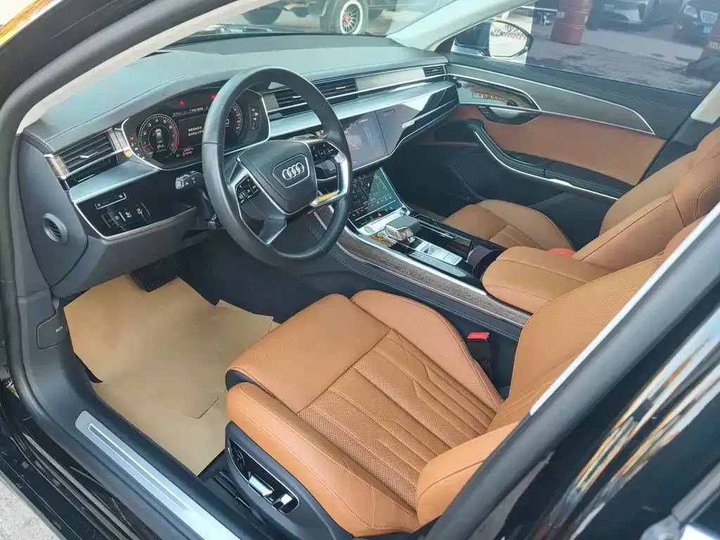 Audi A8 2025 из CN, фото 6