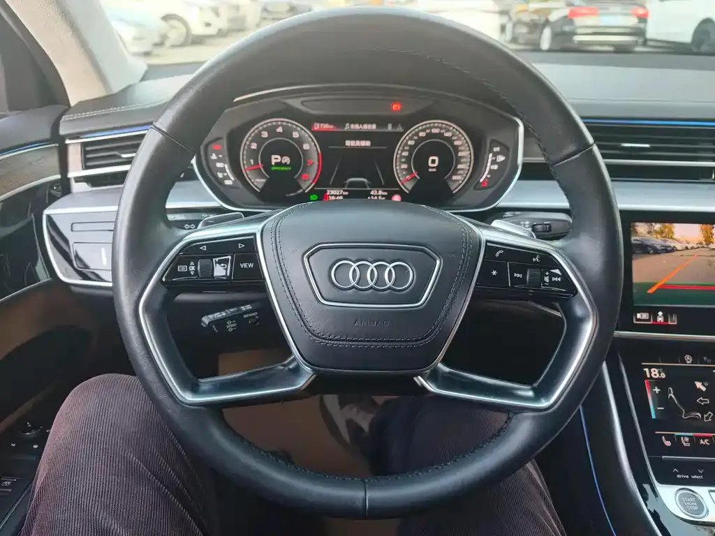 Audi A8 2025 из CN, фото 7