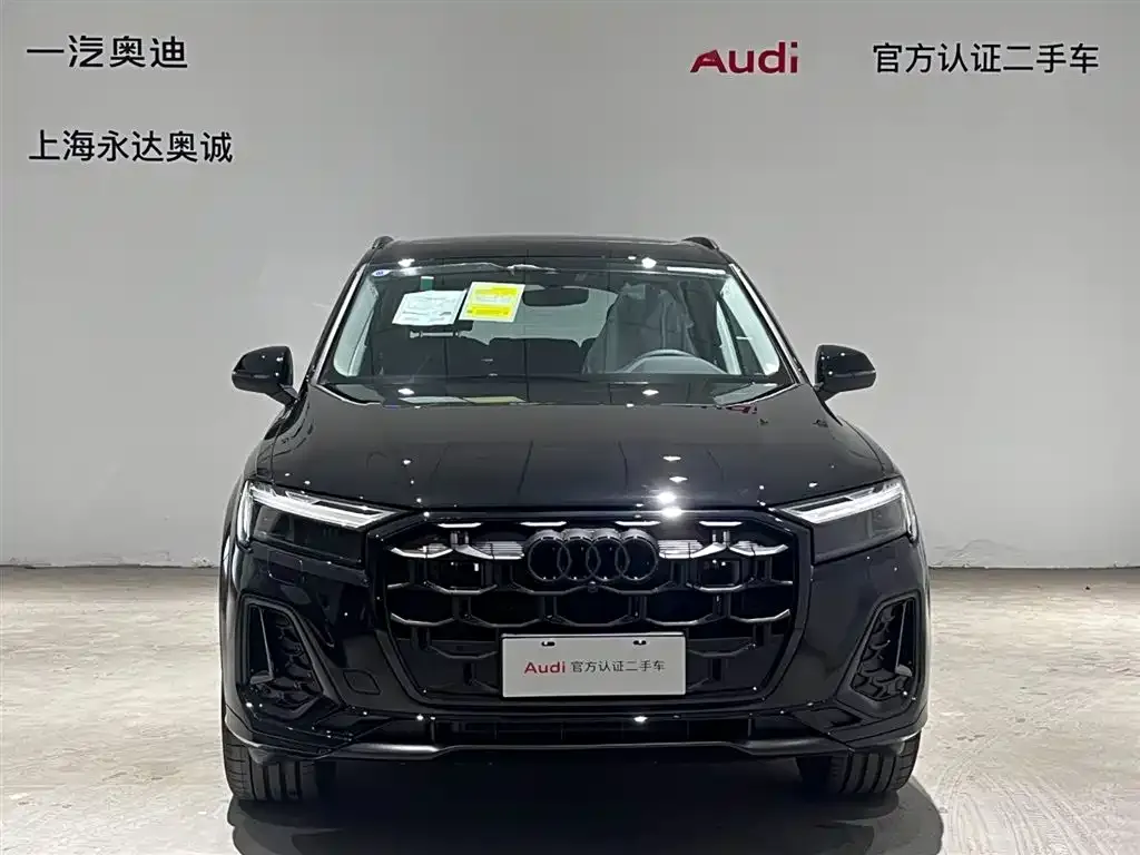 Audi Q7 2025 из CN, фото 2