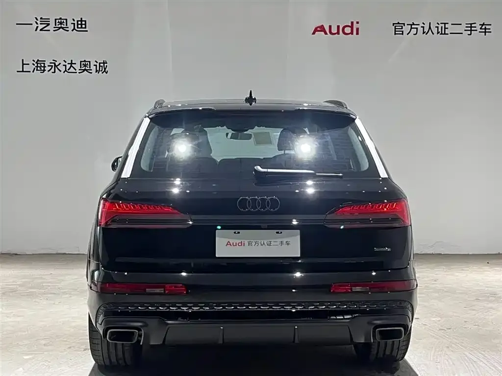 Audi Q7 2025 из CN, фото 3