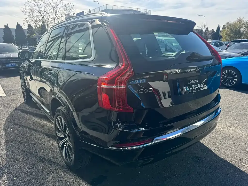 Volvo XC90 2023 из CN, фото 3