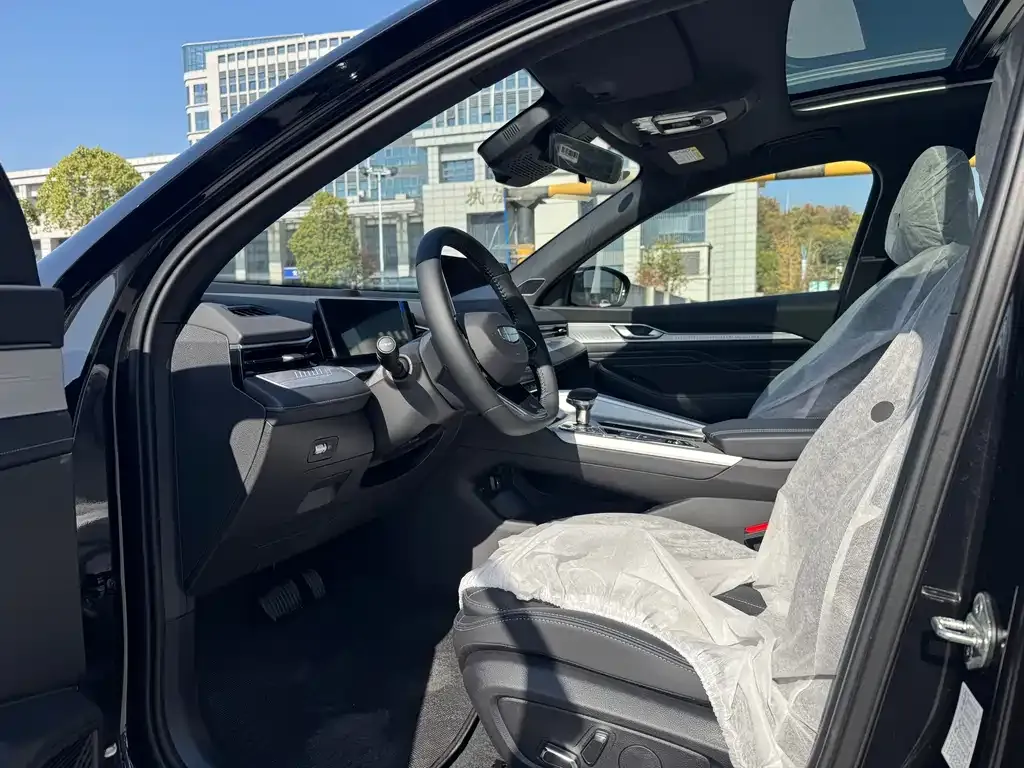 Geely Xingrui 2025 из CN, фото 10