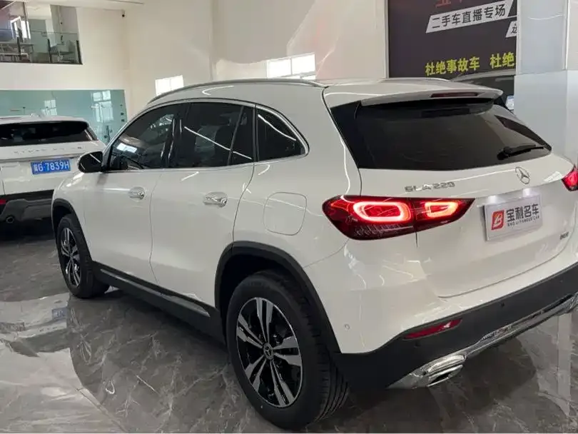 Mercedes-Benz GLA 2024 из CN, фото 5