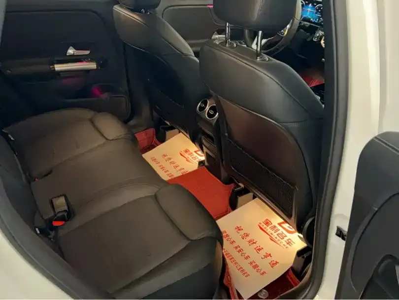 Mercedes-Benz GLA 2024 из CN, фото 8