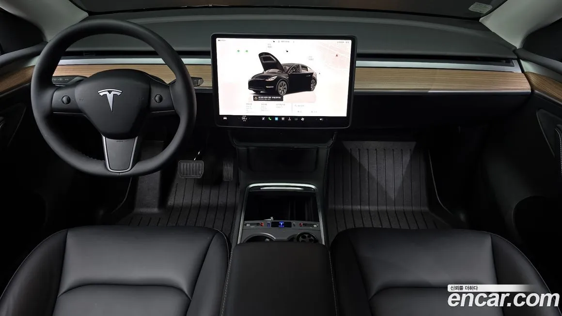 Tesla Model Y — фото 7