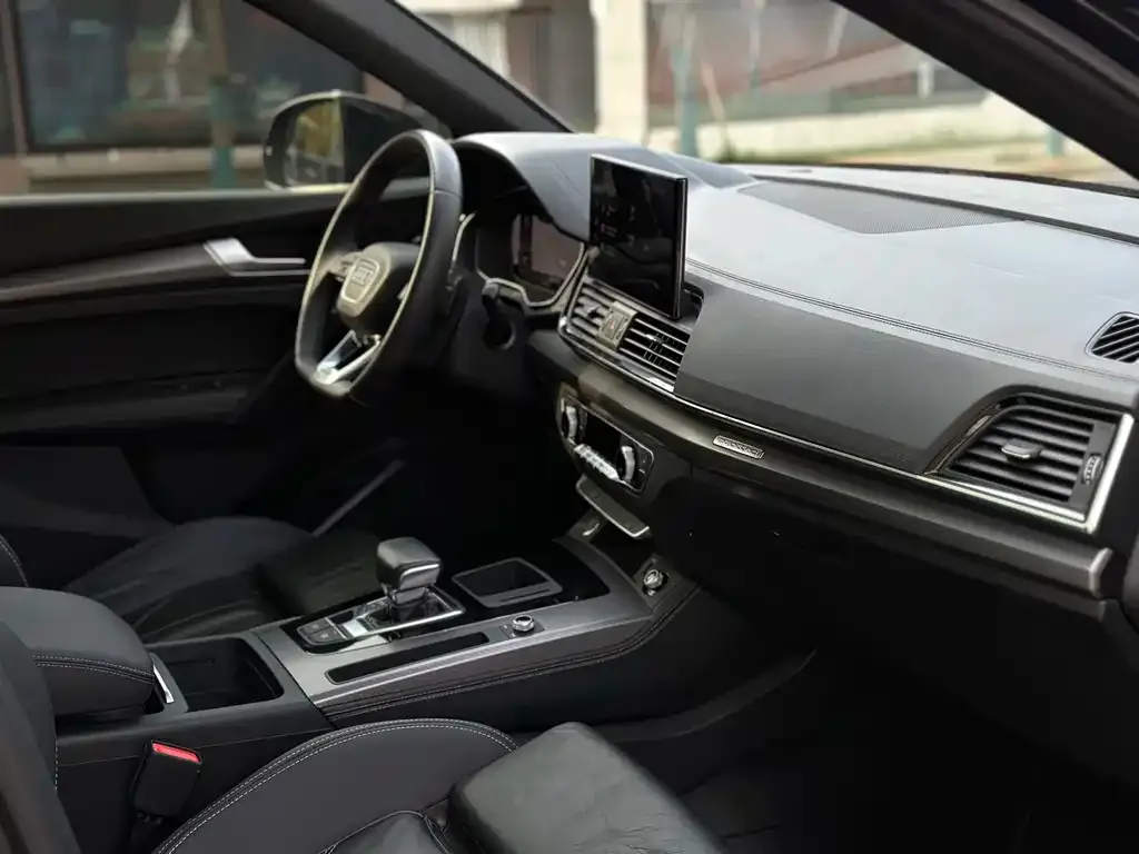 Audi Q5L 2023 из CN, фото 6