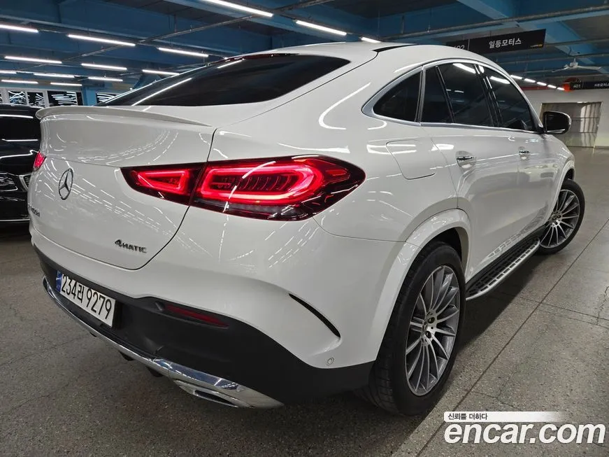 Mercedes-Benz GLE-Class — фото 6