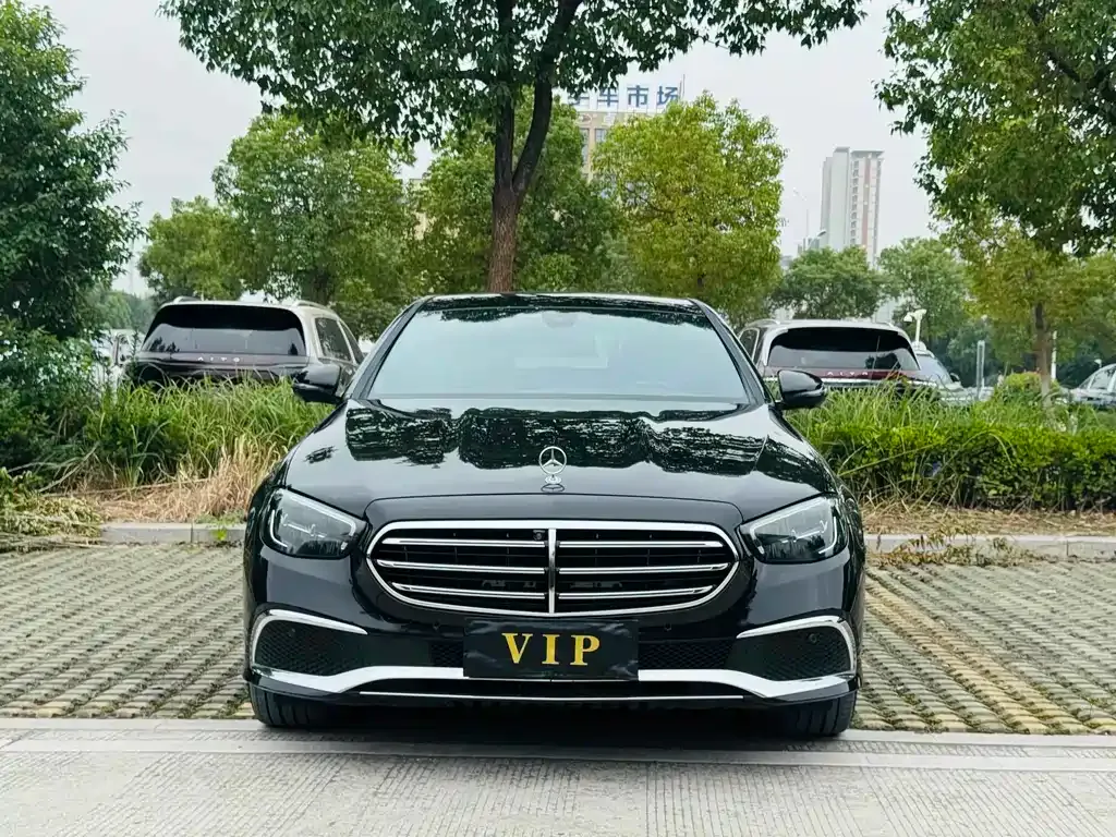 Mercedes-Benz E-Class 2022 из CN, фото 2