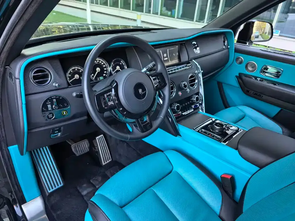 Rolls-Royce Cullinan 2022 из CN, фото 10