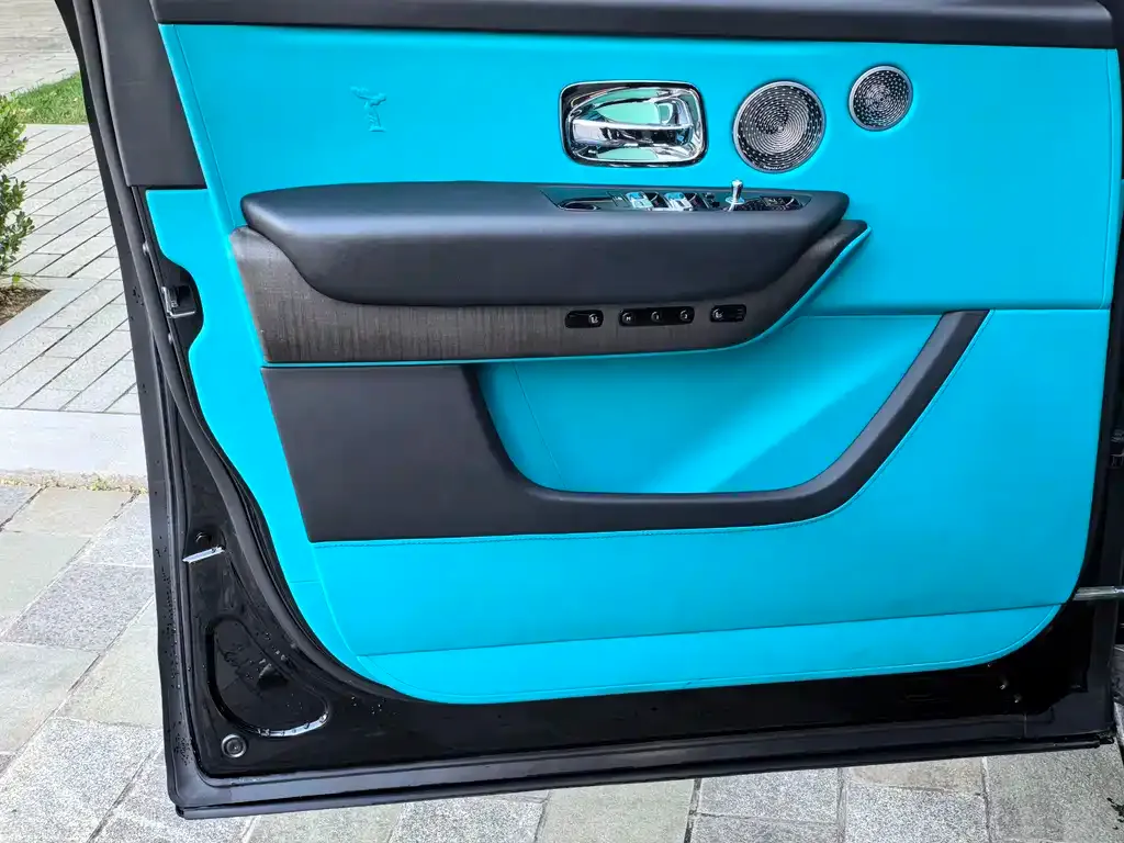 Rolls-Royce Cullinan 2022 из CN, фото 7