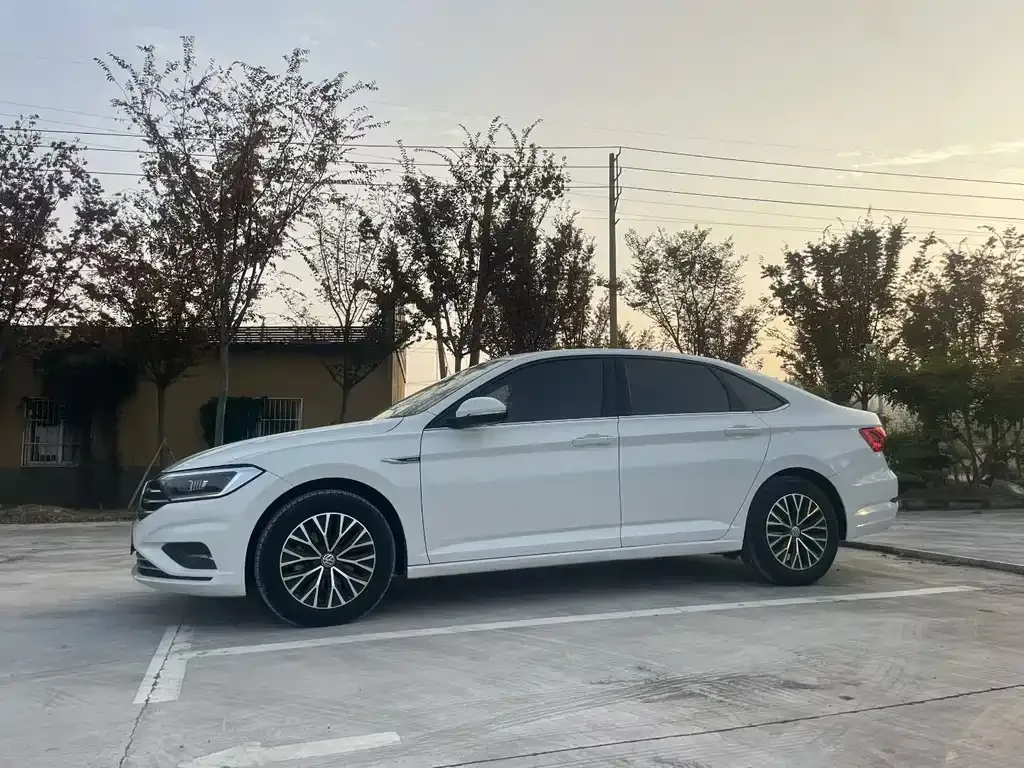 Volkswagen Sagitar 2021 из CN, фото 2