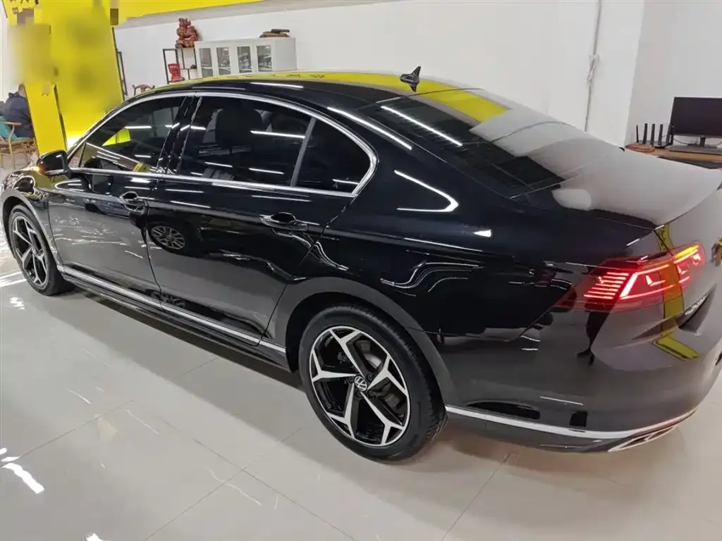 Volkswagen Magotan 2023 из CN, фото 5