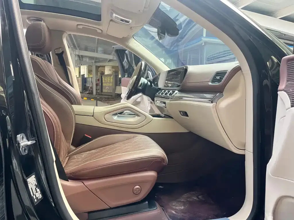 Mercedes-Benz GLS 2024 из CN, фото 4
