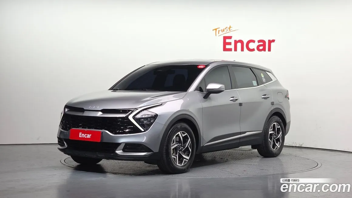 Kia Sportage — фото 1
