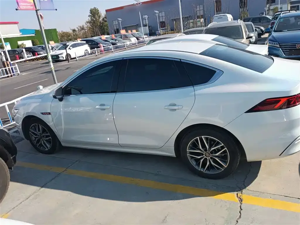 BYD Qin PLUS 2024 из CN, фото 5