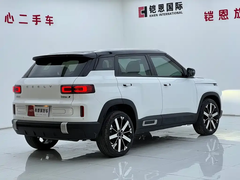 Geely Icon — фото 4