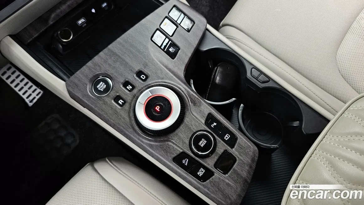 Kia Sportage — фото 9