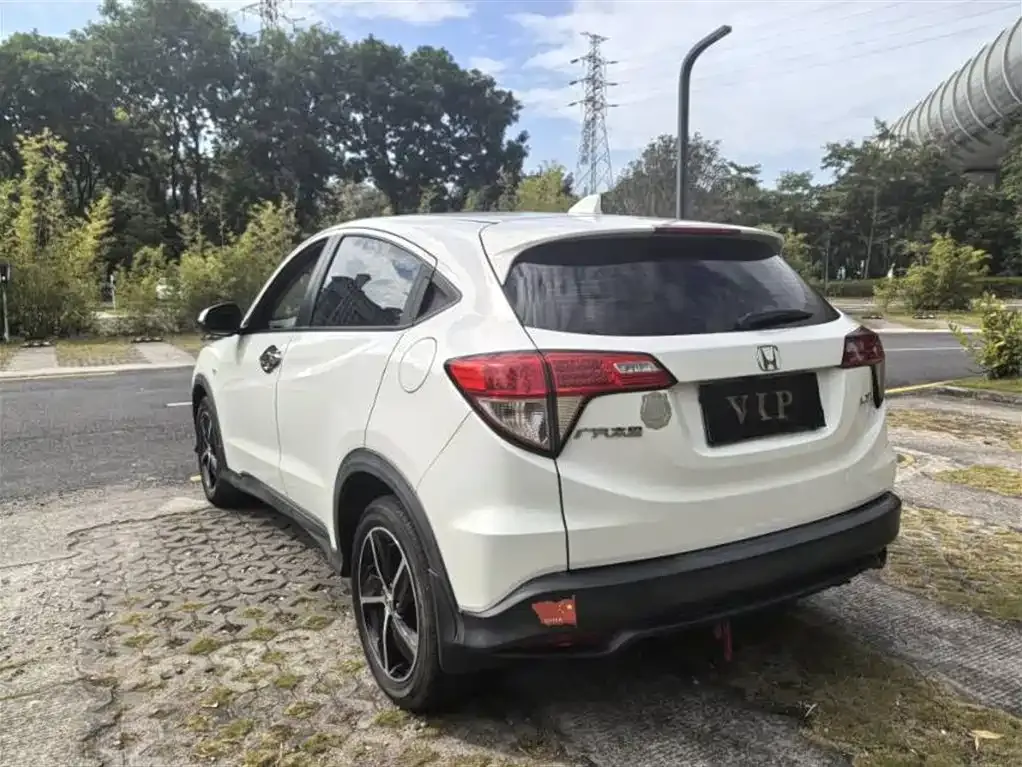 Honda Vezel 2021 из CN, фото 9