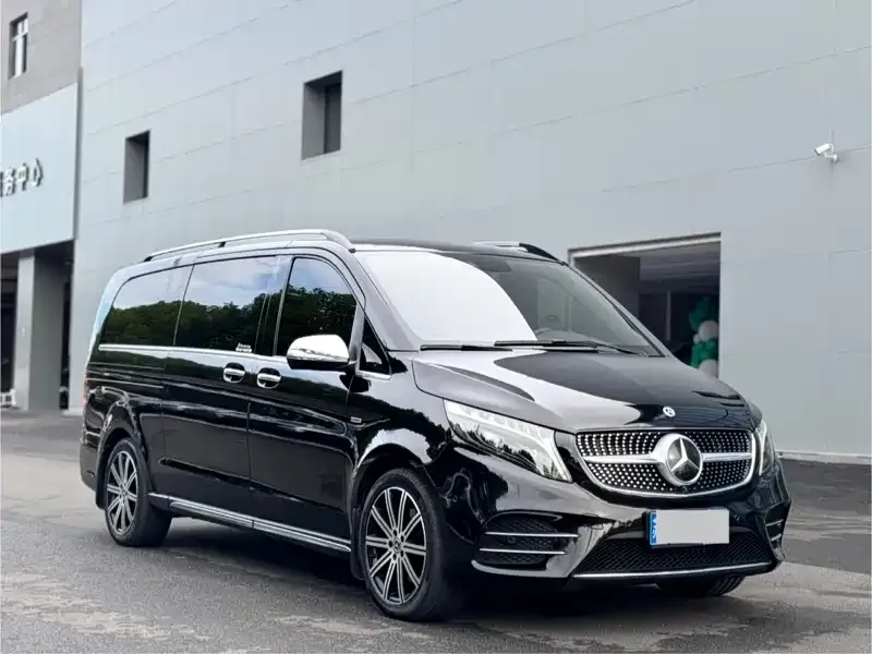 Mercedes-Benz V-Class 2023 из CN, фото 3