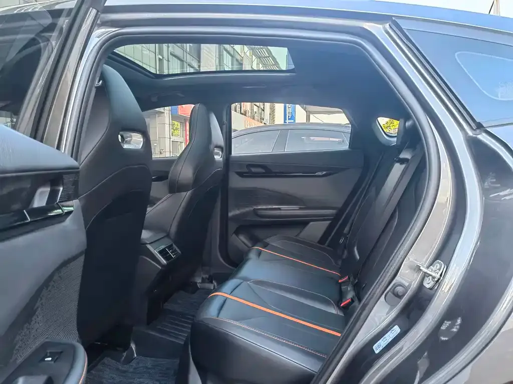 Changan UNI-V 2024 из CN, фото 8
