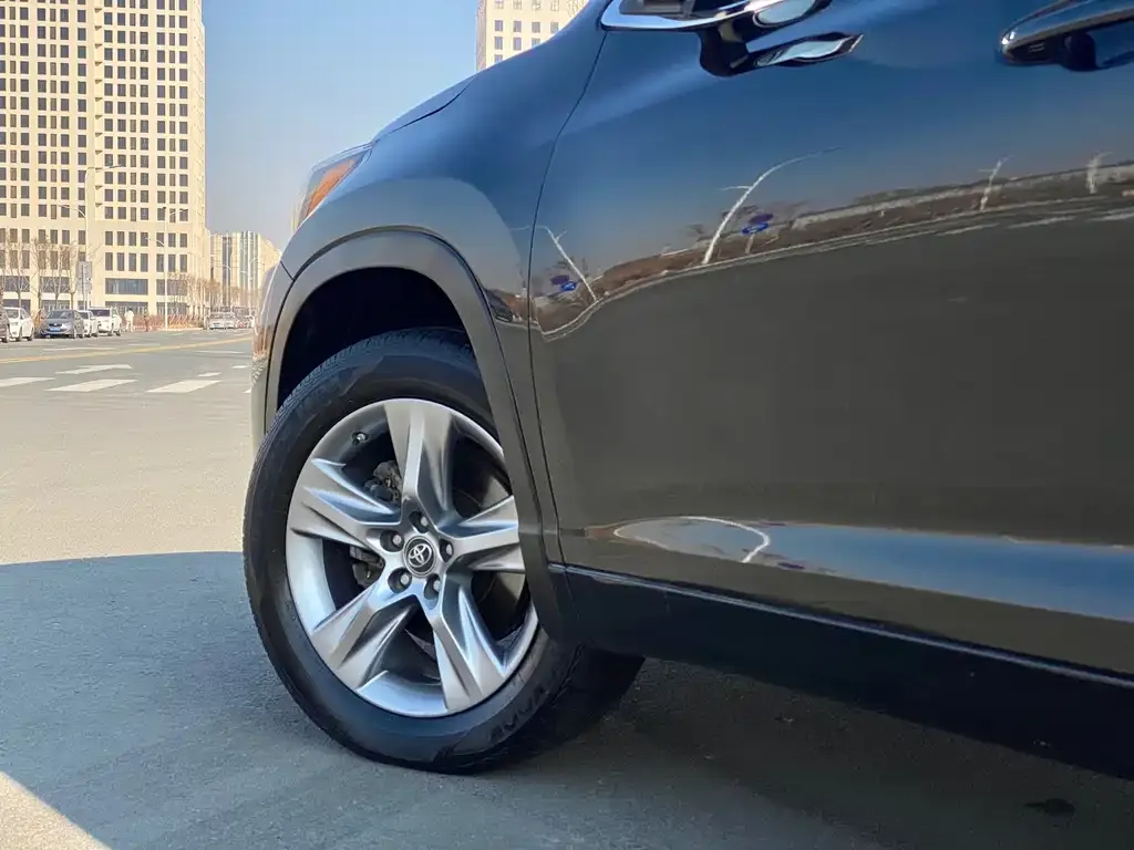 Toyota Highlander 2021 из CN, фото 10