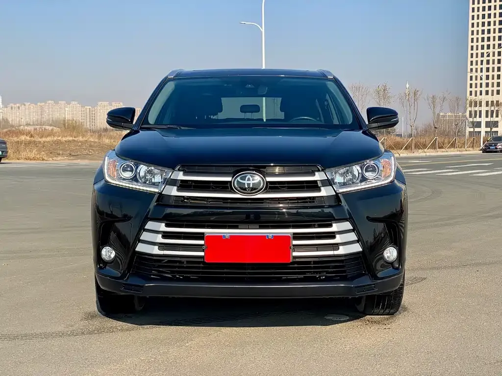 Toyota Highlander 2021 из CN, фото 2