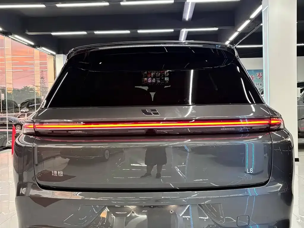 Li Auto L8 2023 из CN, фото 4