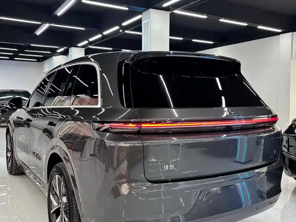 Li Auto L8 2023 из CN, фото 5