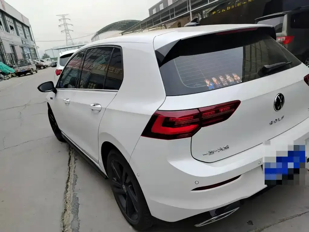Volkswagen Golf 2023 из CN, фото 6