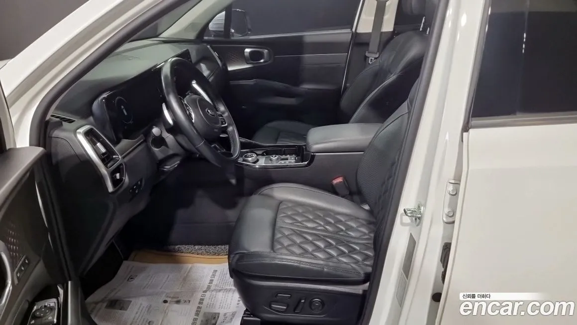 Kia Sorento — фото 10