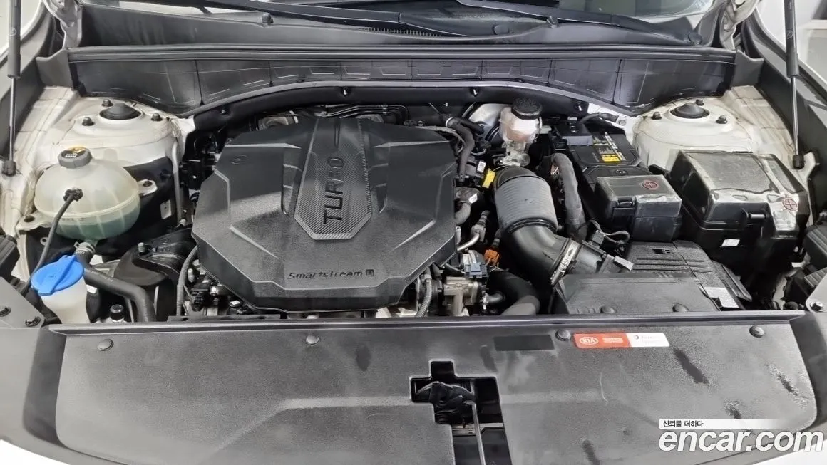 Kia Sorento — фото 6
